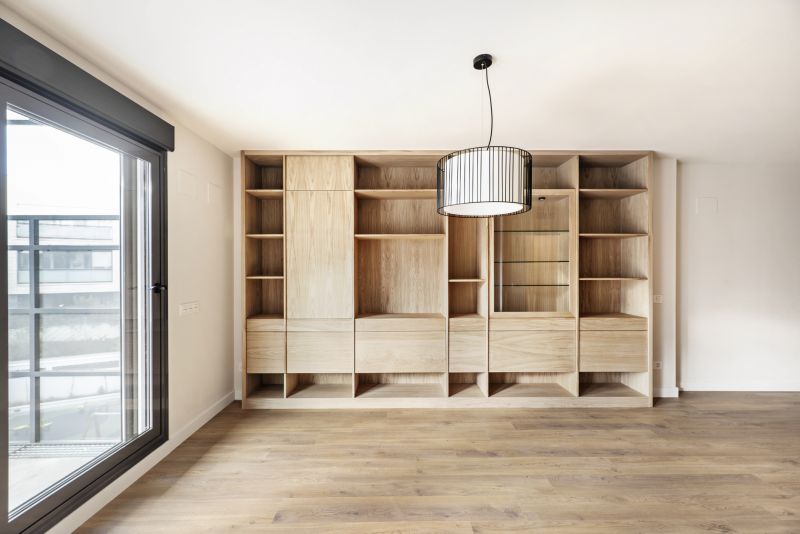 Modern Built In Shelving Design